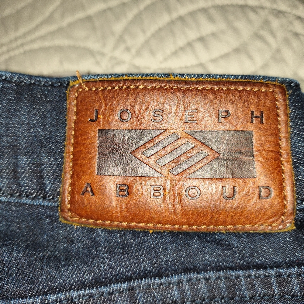 Jeans - Picture 2 of 3
